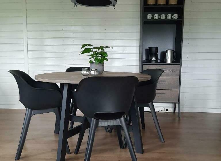 צימר Tuinkamer  T Strunerke