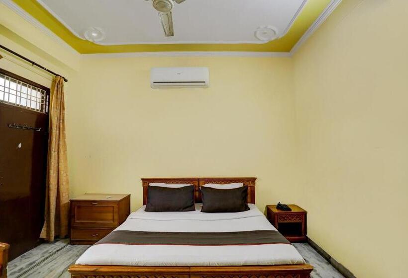 Collection O Hotel King Bird And Restaurants