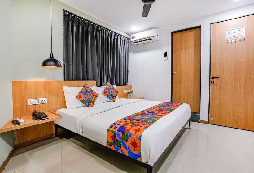 Fabhotel Saarthi Inn
