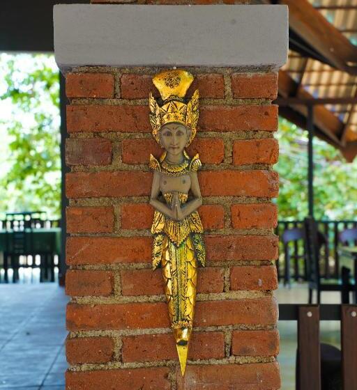 Foresta Resort Sigiriya