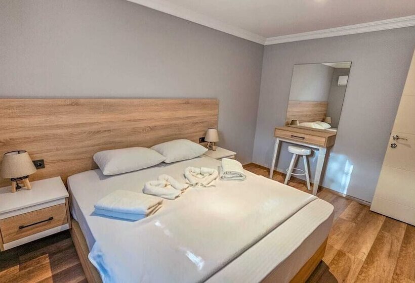 ホテル Elasu Bodrum