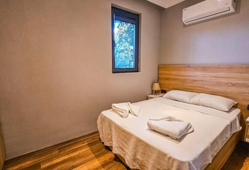 ホテル Elasu Bodrum