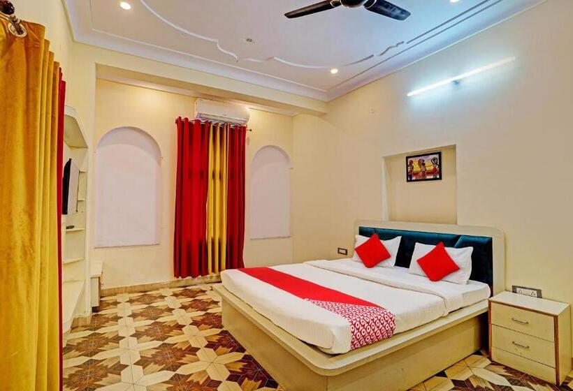 Отель Flagship Real Out Of The Blue