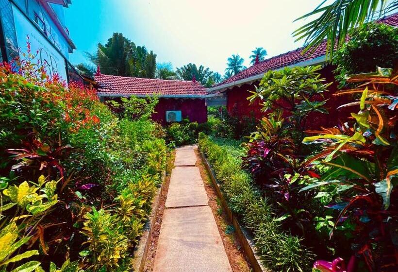 호텔 Golden Rice Inn Candolim, North Goa   Near To Beach