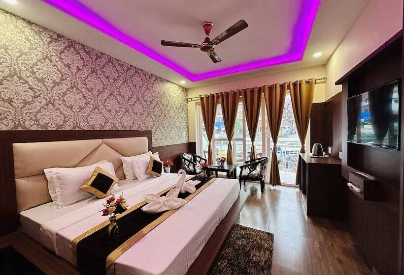 Отель Him Holiday Ventures