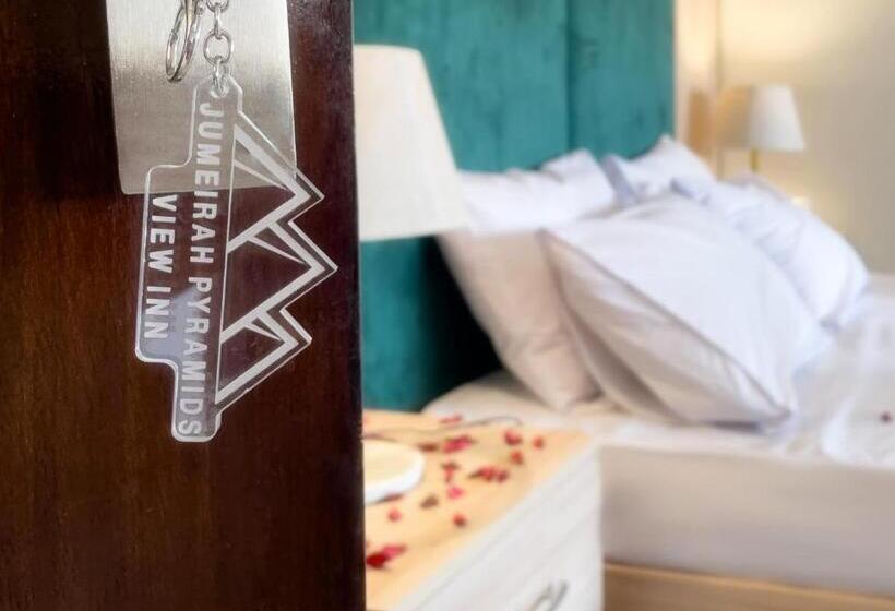 هتل Jumeirah Jacuzzi Pyramids View Inn