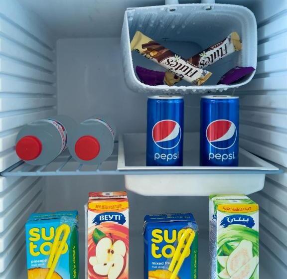 هتل Jumeirah Jacuzzi Pyramids View Inn