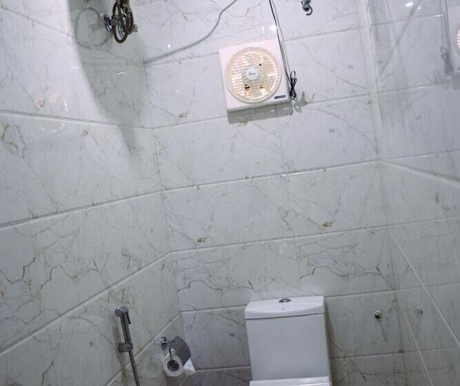 Отель Karisma Premium