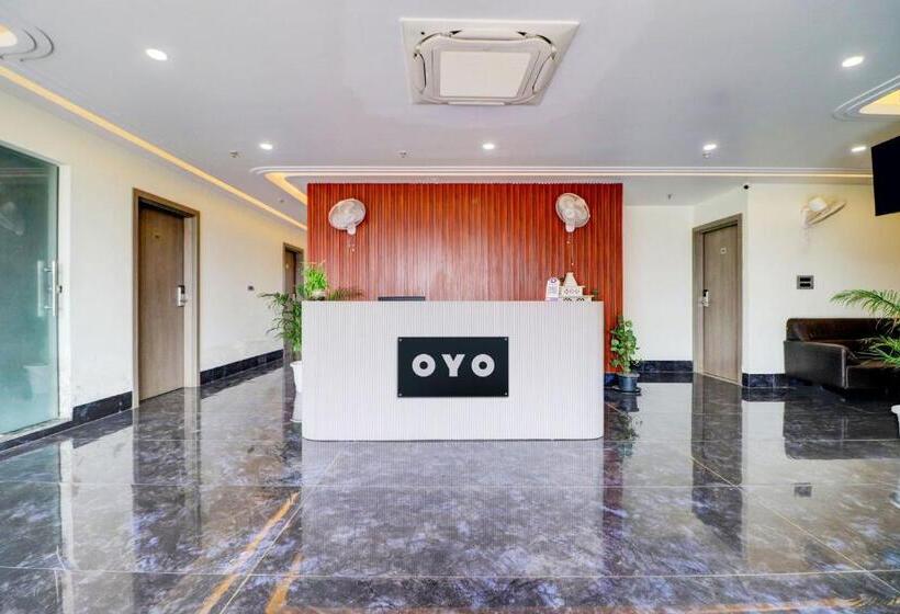 בית מלון כפרי Oyo Flagship Rao G