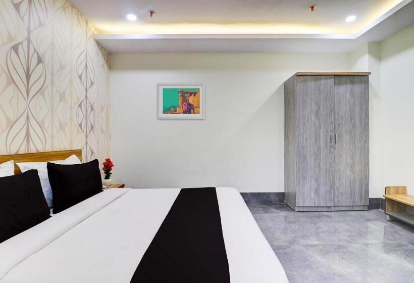 בית מלון כפרי Oyo Flagship Rao G