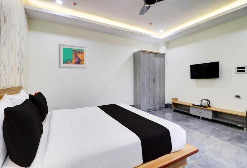 בית מלון כפרי Oyo Flagship Rao G