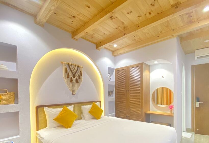 Riverside Mini Hotel Grand World