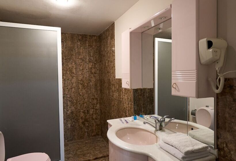 בית מלון כפרי Rosemary Inn