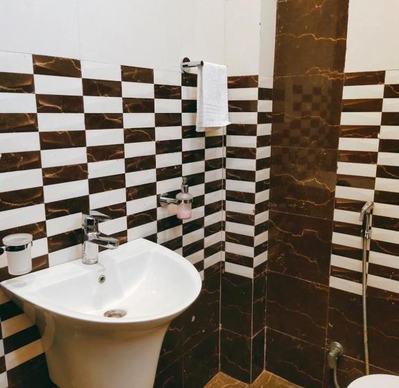 Отель The Shree Jee Palace