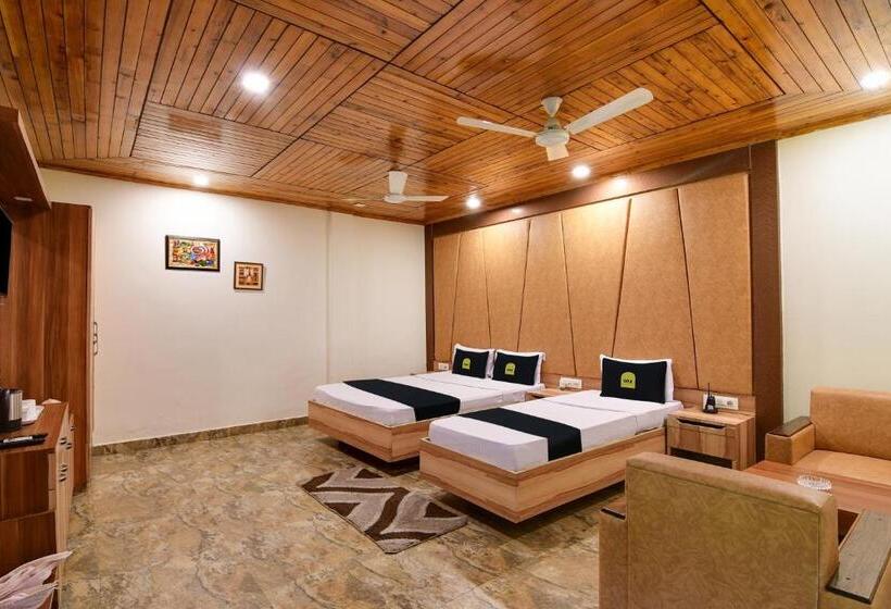 בית מלון כפרי Townhouse Oak Gorumara Jungle Resort