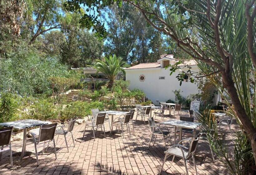 فندق Tunisia Lodge