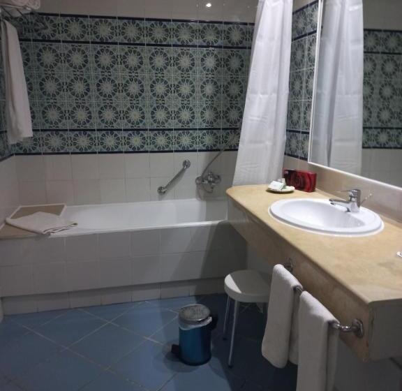 فندق Tunisia Lodge