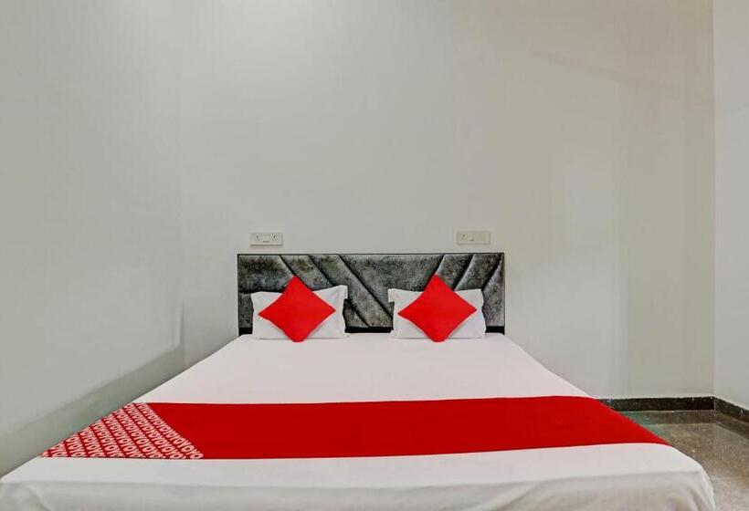 Oyo Flagship Hotel Expressway Inn