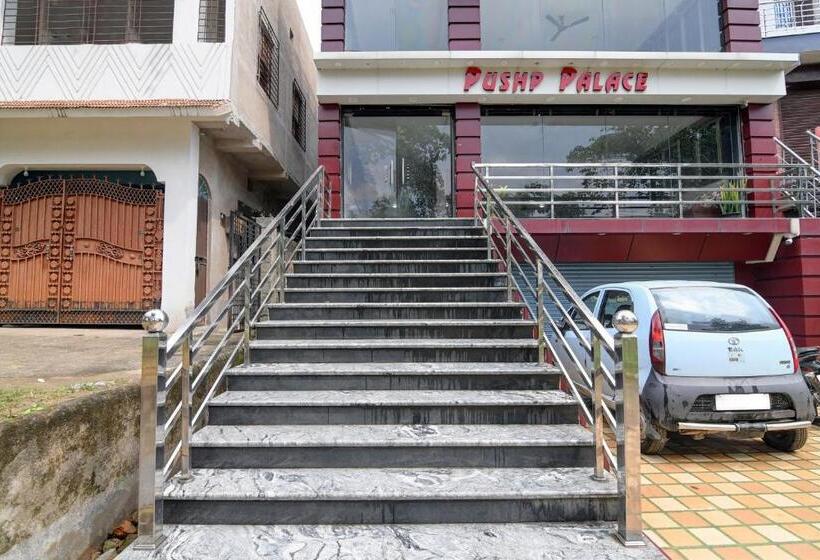 Oyo Flagship Hotel Pushp Palace