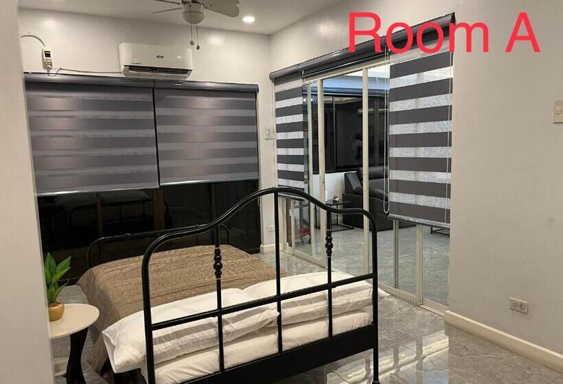 פנסיון A Touch Of Class Inn San Juan City Nr Ortigas, Bgc