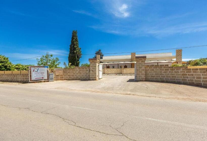 פנסיון Agriturismo Serre Salentine