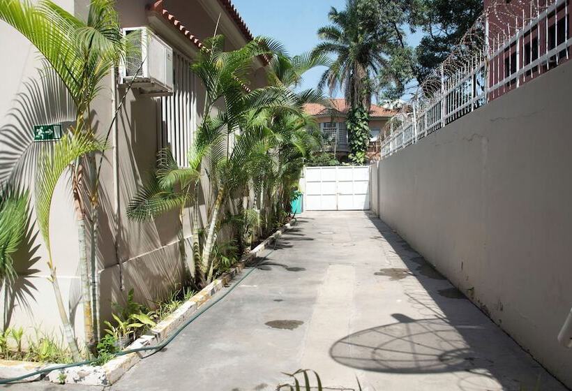 پانسیون Casa Linda