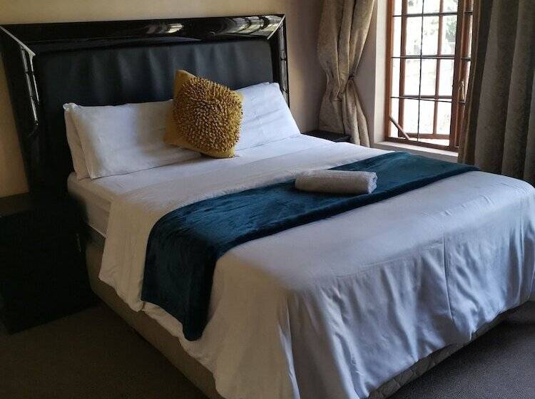 פנסיון Kaste Guest House Edenvale