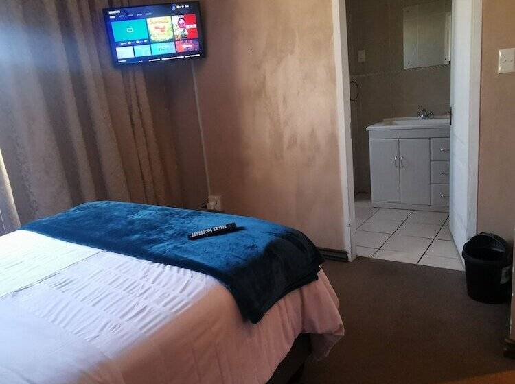 פנסיון Kaste Guest House Edenvale