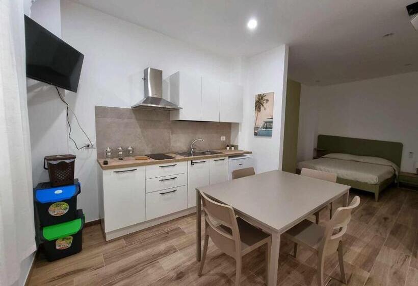 ペンション La Casa Di Enzo