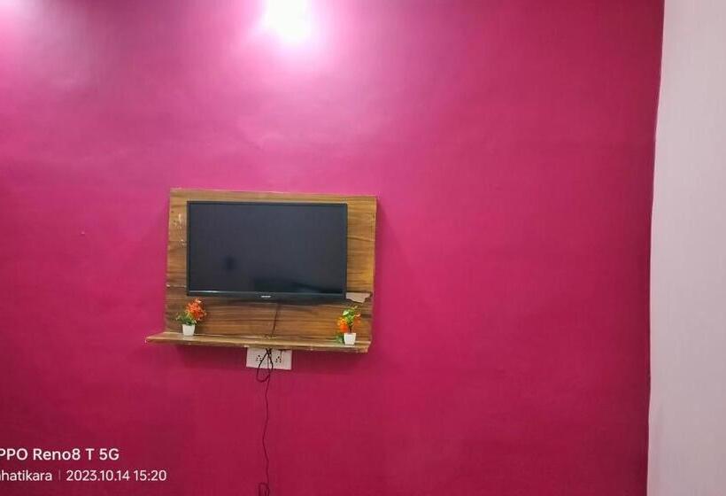 펜션 Shree Radhika Dham