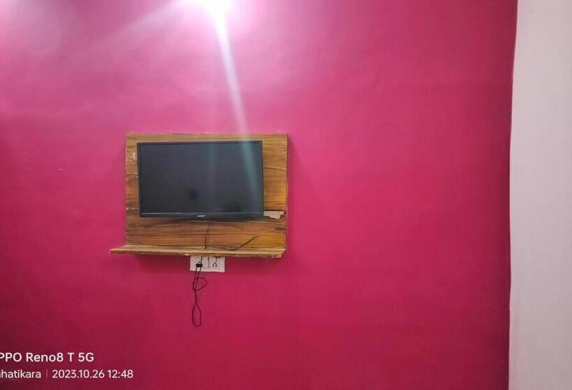 펜션 Shree Radhika Dham