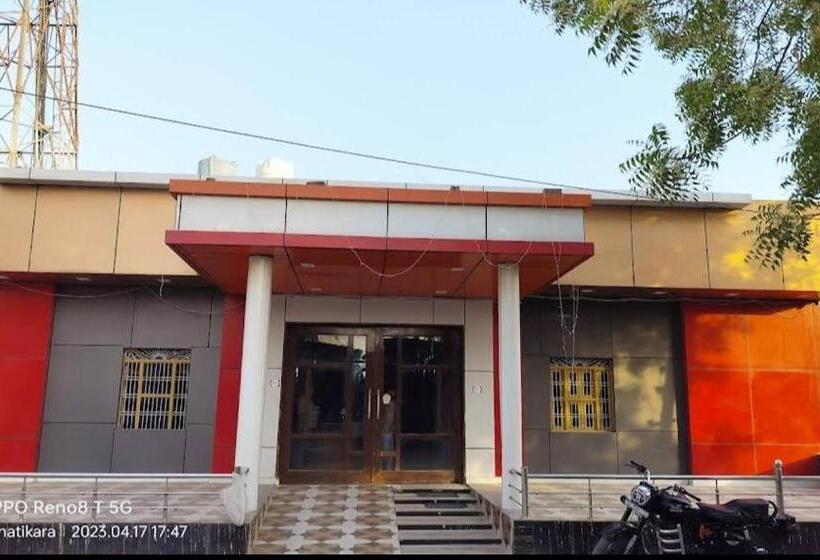 펜션 Shree Radhika Dham