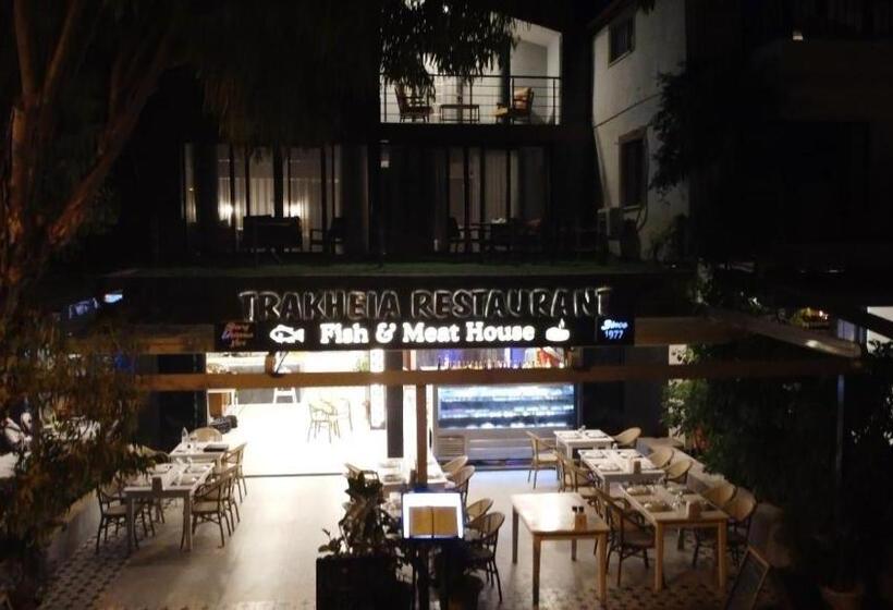 Trakheia Otel