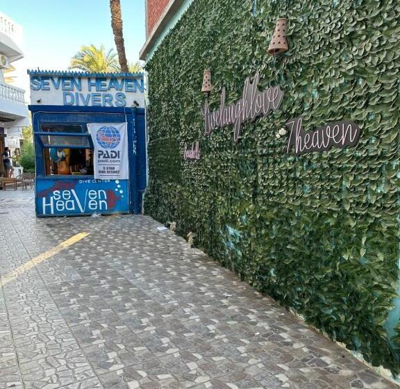 Seven Heaven Hotel And Diving Center