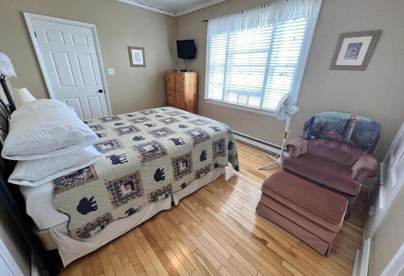 مبيت وإفطار Kelly S Landing