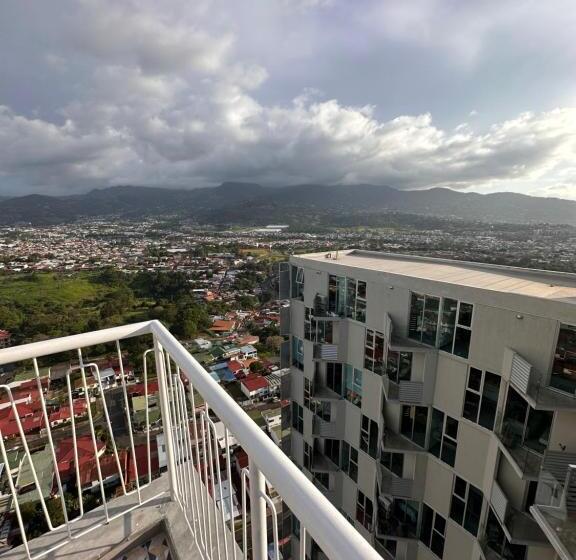 Ginos Dushi Secret For 8 People