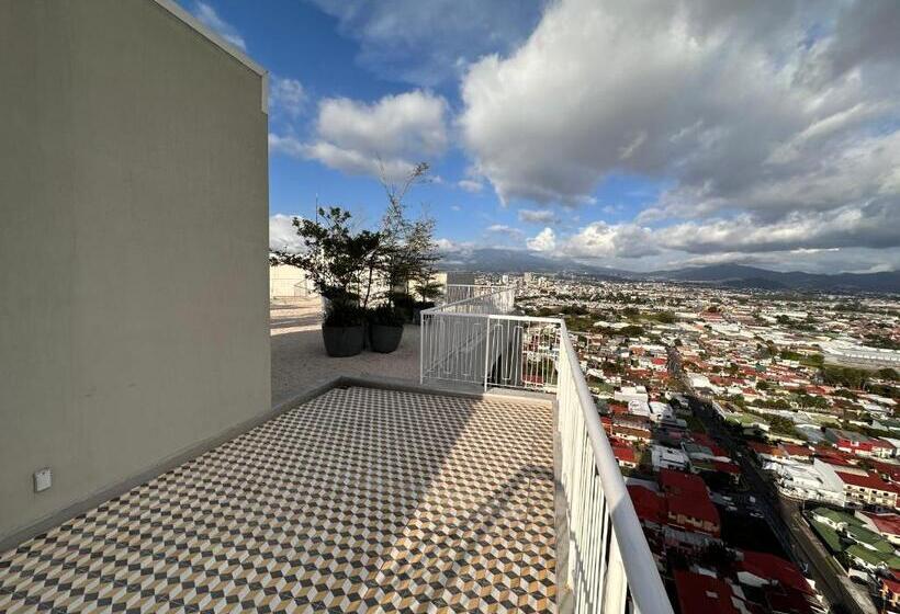 Ginos Dushi Secret For 8 People