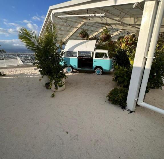 Ginos Dushi Secret For 8 People