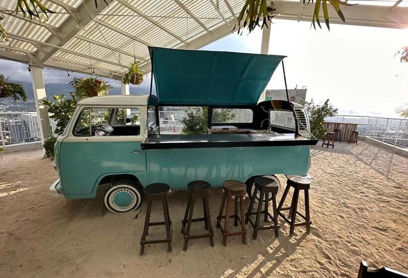 Ginos Dushi Secret For 8 People