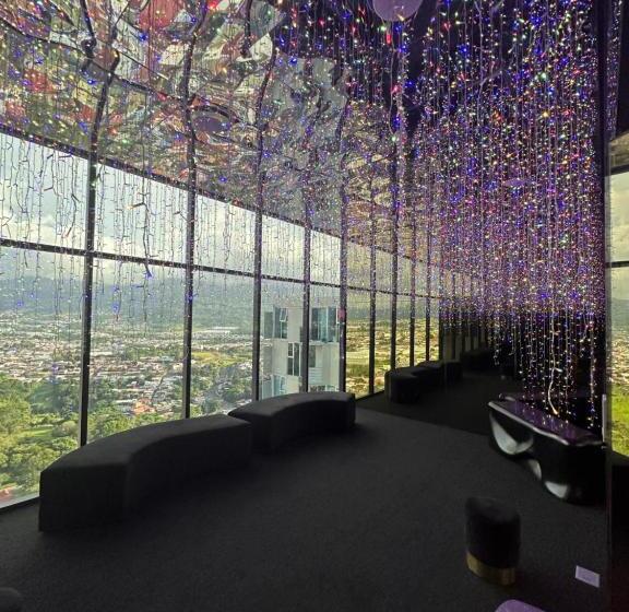 Ginos Dushi Secret For 8 People