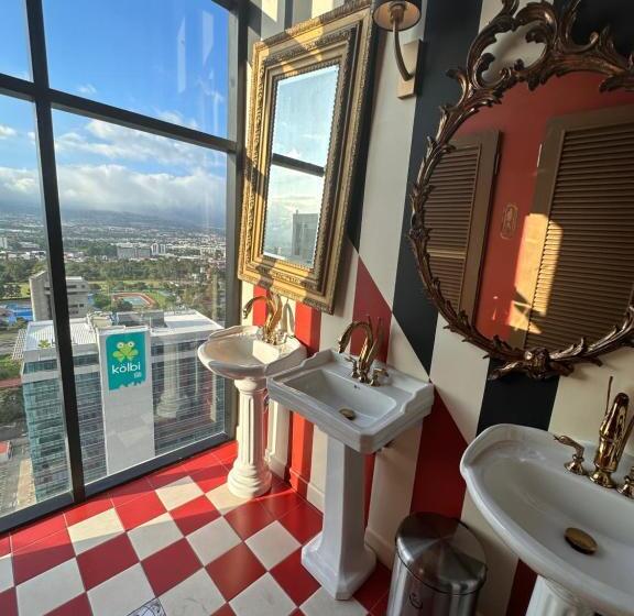 Ginos Dushi Secret For 8 People