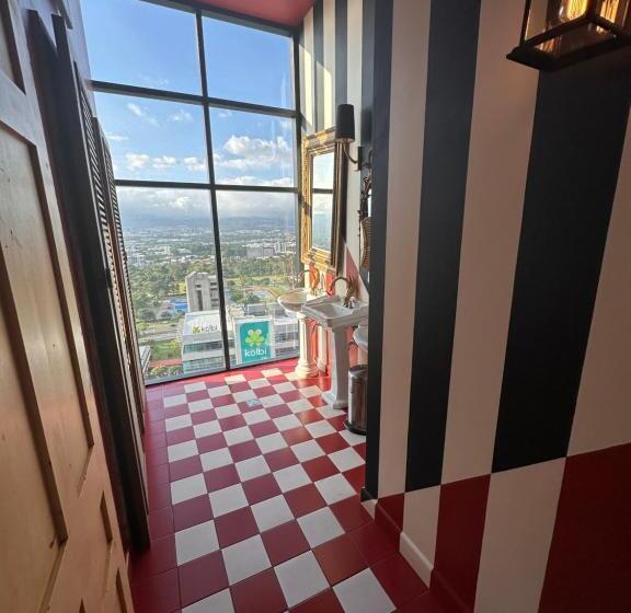 Ginos Dushi Secret For 8 People