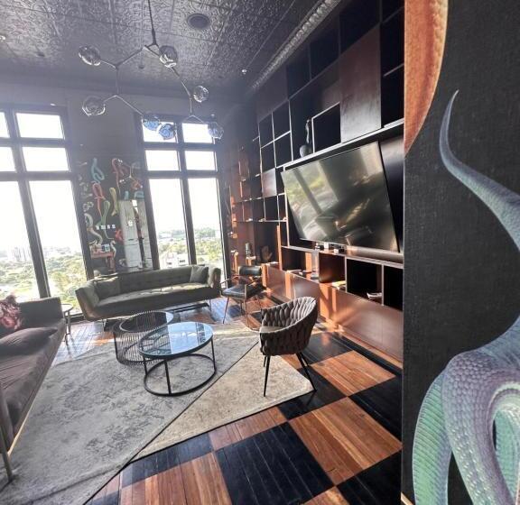 Ginos Dushi Secret For 8 People