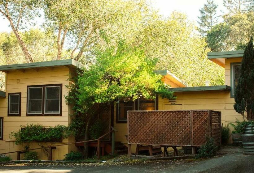 בית מלון כפרי Anderson Valley Inn