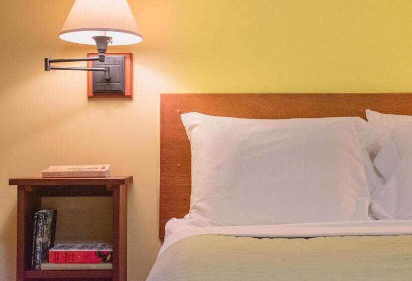 בית מלון כפרי Anderson Valley Inn