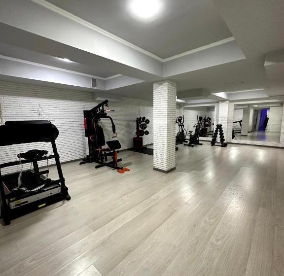 Izza Palace Hotel 150mbs Wifi