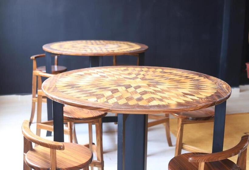 فندق K And K Country Resort