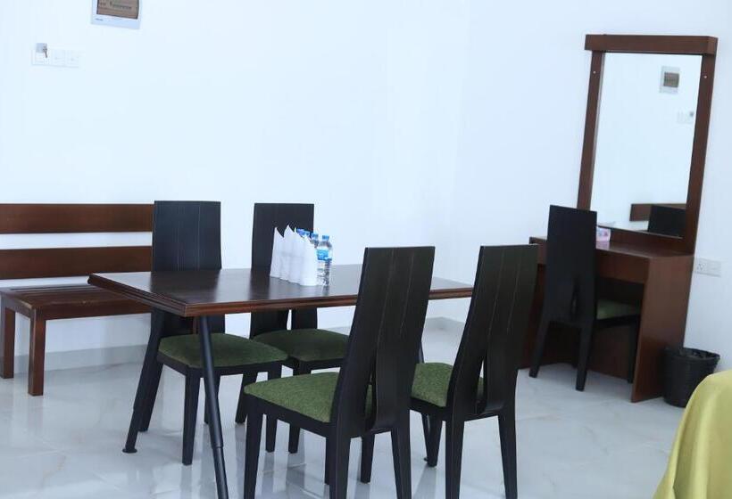 فندق K And K Country Resort