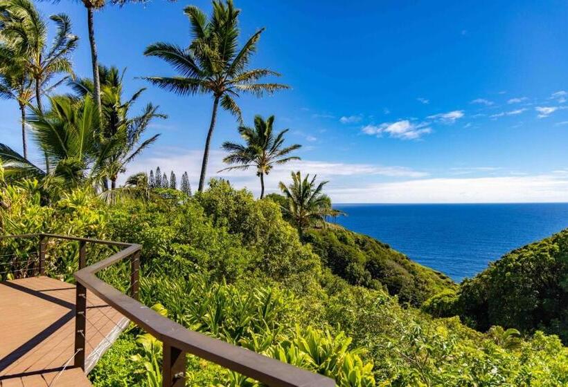 فندق Plumeria Room On A Lush Farm On Maui S North Shore