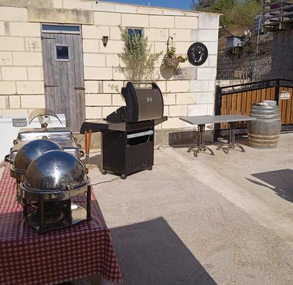 هتل Ta  Gingel Farm Agriturisim B&b. Malta